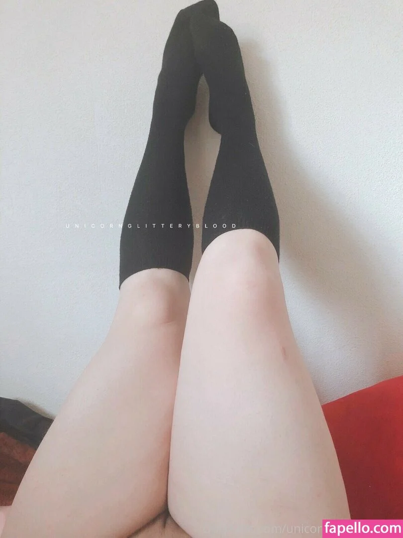Unicornglitteryblood Onlyfans Photo Gallery 