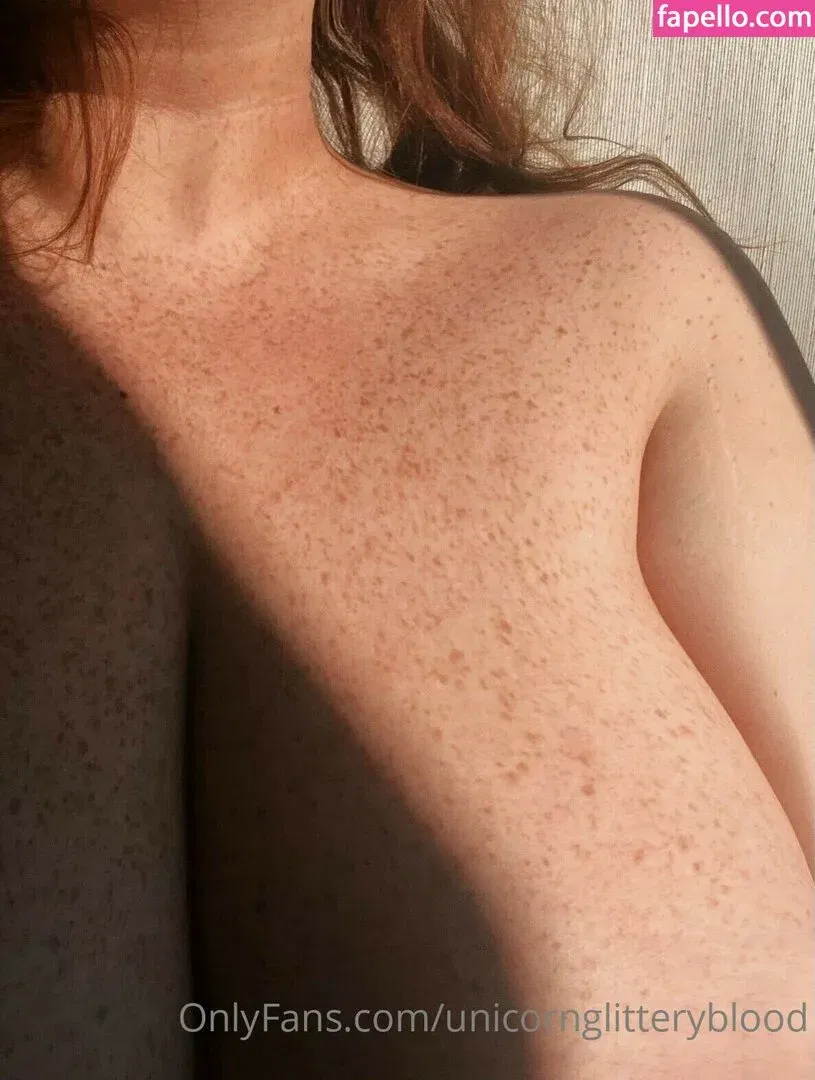 Unicornglitteryblood Onlyfans Photo Gallery 