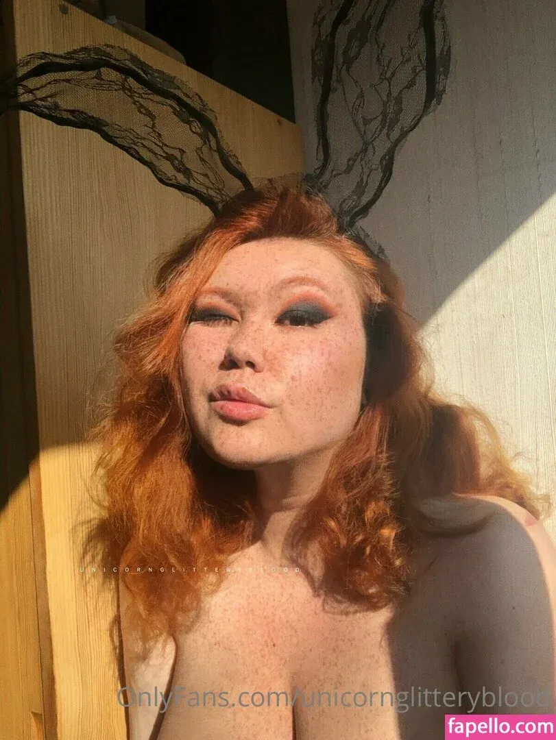 Unicornglitteryblood Onlyfans Photo Gallery 