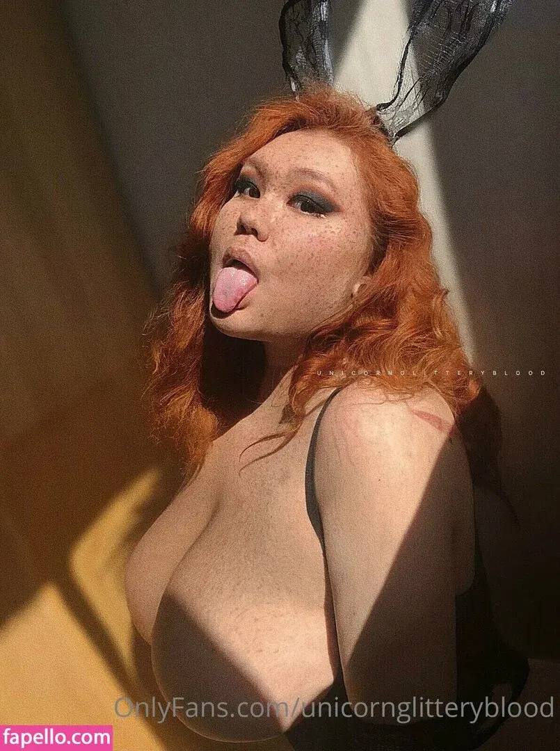 Unicornglitteryblood Onlyfans Photo Gallery 