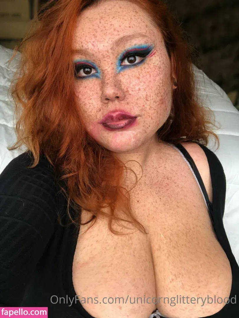 Unicornglitteryblood Onlyfans Photo Gallery 