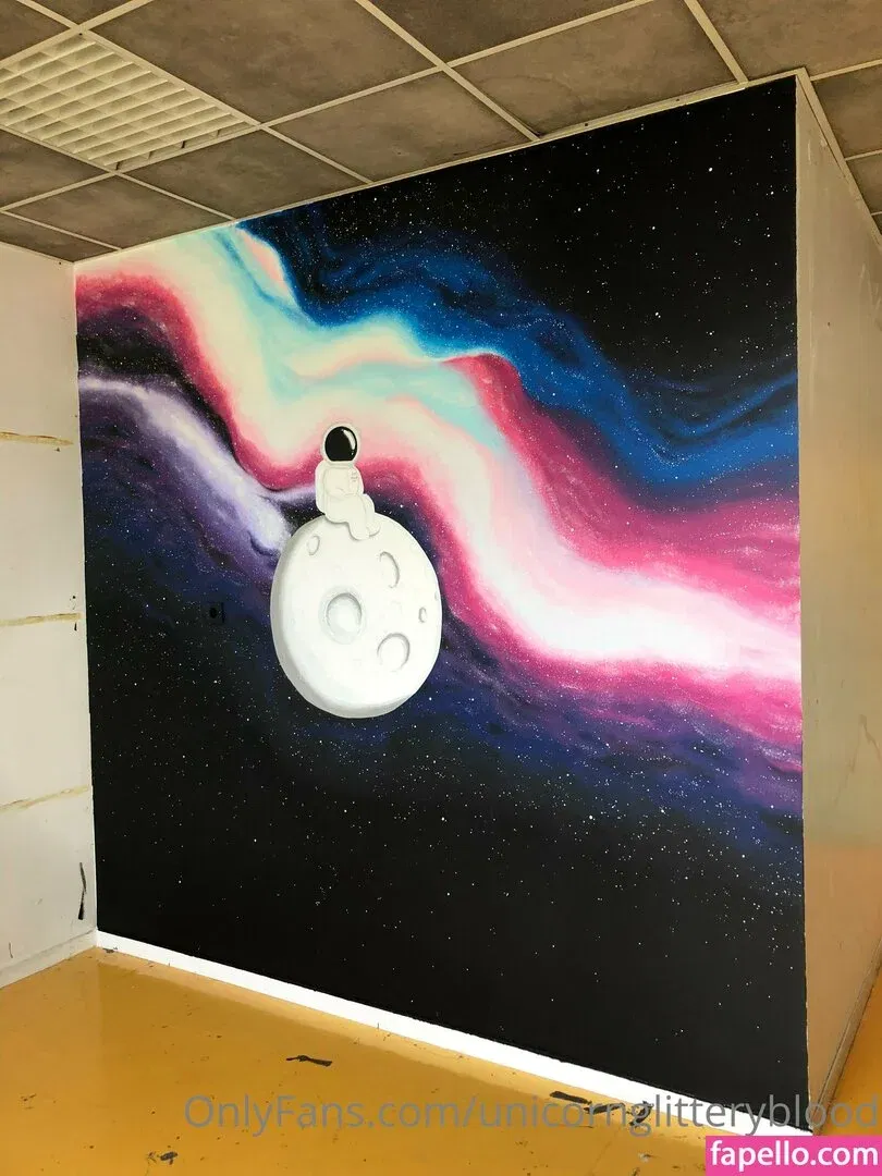 Unicornglitteryblood Onlyfans Photo Gallery 