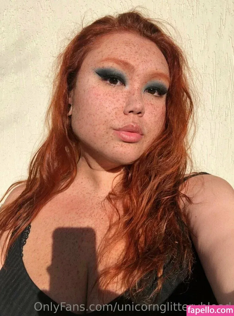 Unicornglitteryblood Onlyfans Photo Gallery 