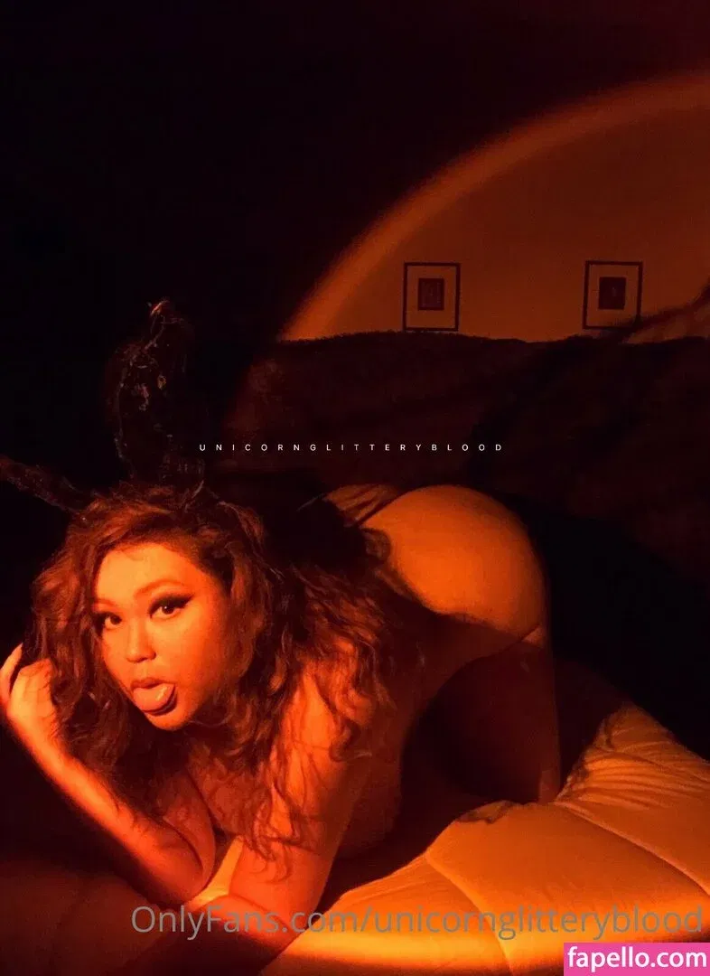 Unicornglitteryblood Onlyfans Photo Gallery 