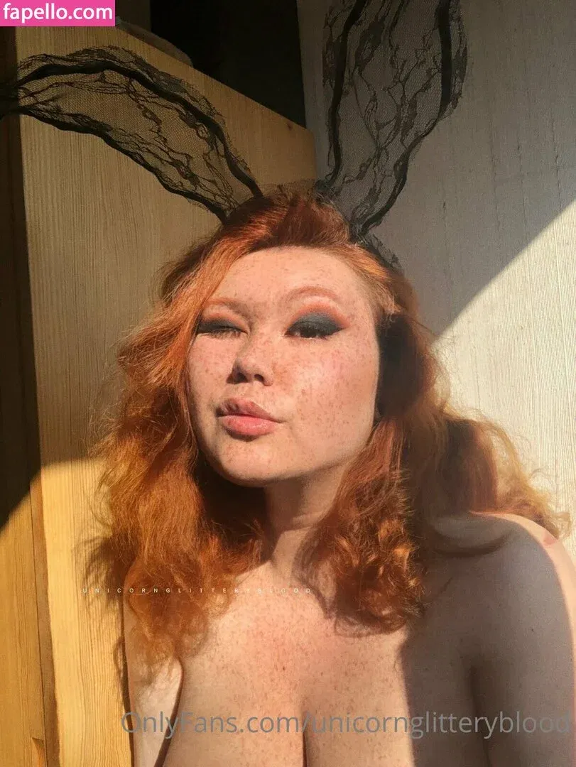 Unicornglitteryblood Onlyfans Photo Gallery 