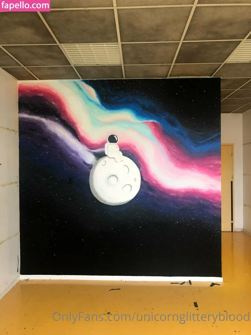 Unicornglitteryblood Onlyfans Photo Gallery 