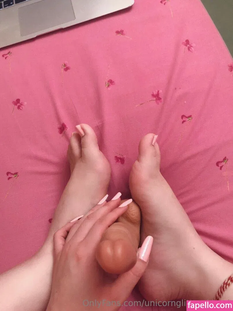 Unicornglitteryblood Onlyfans Photo Gallery 