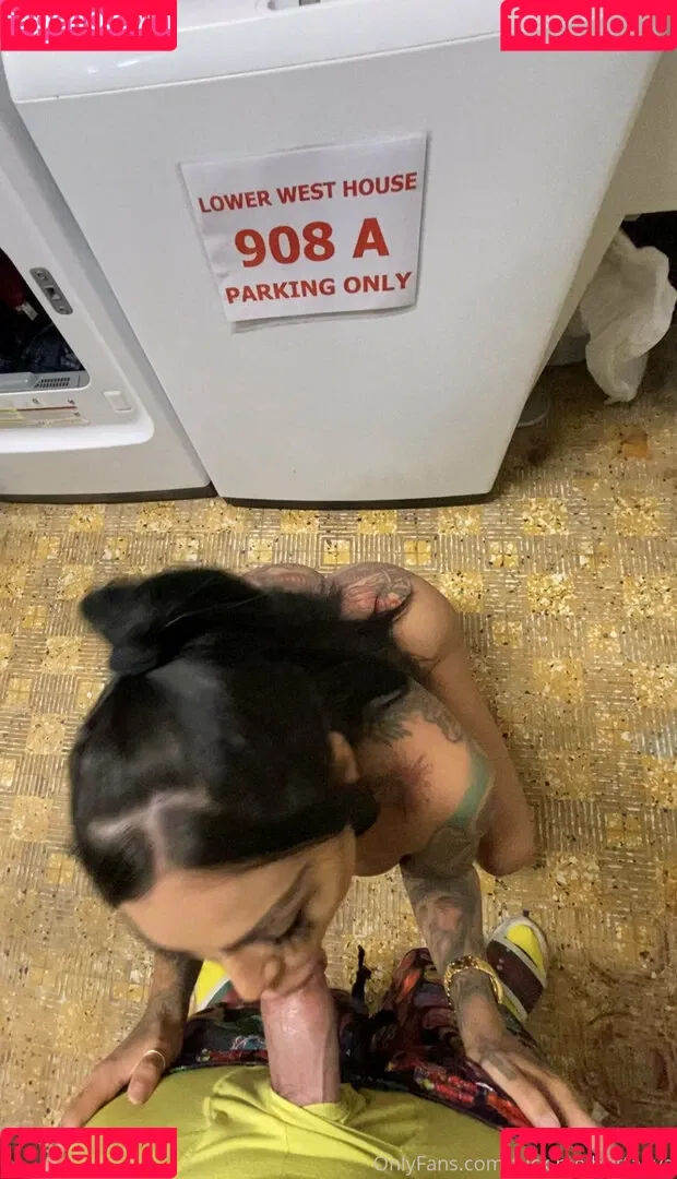 brittanya2horny Onlyfans Photo Gallery 