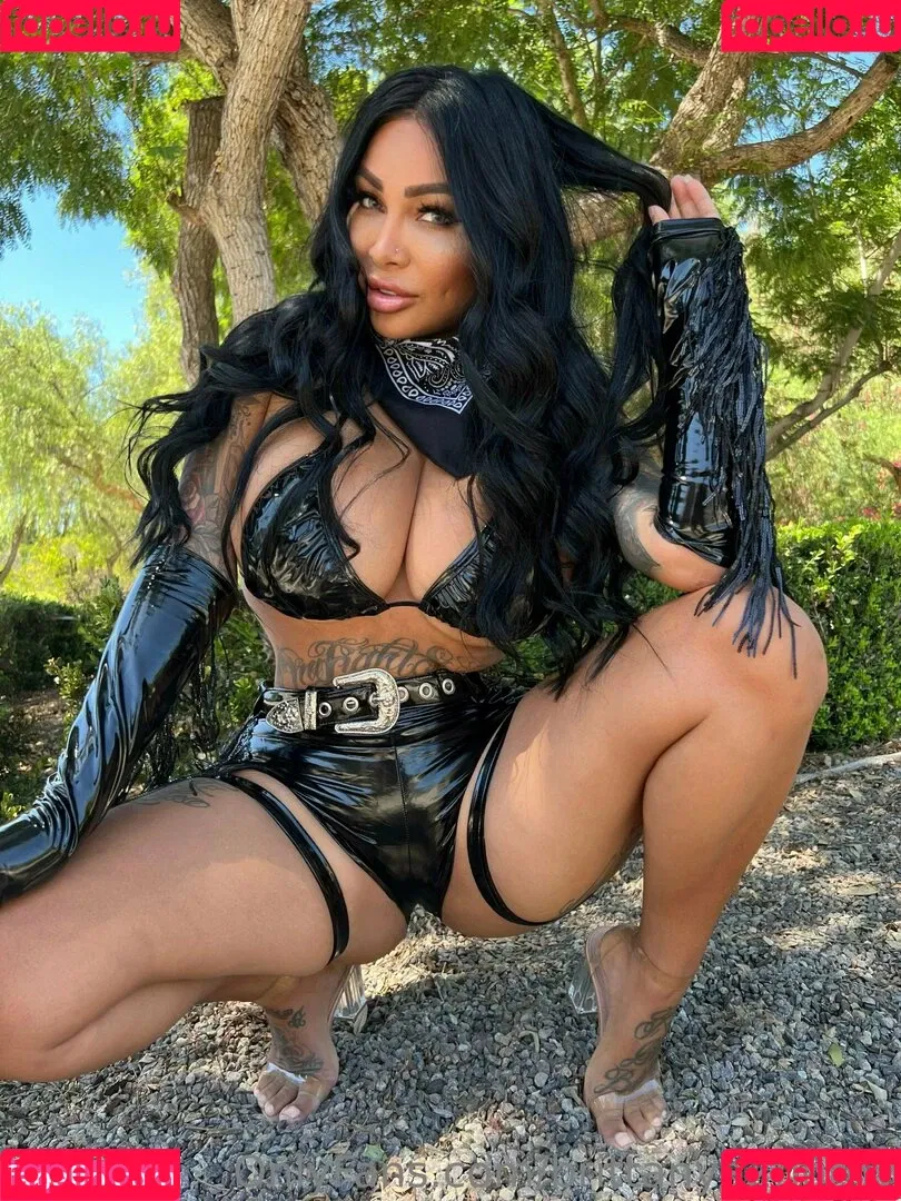 brittanya2horny Onlyfans Photo Gallery 