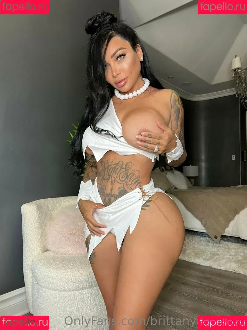 brittanya2horny Onlyfans Photo Gallery 