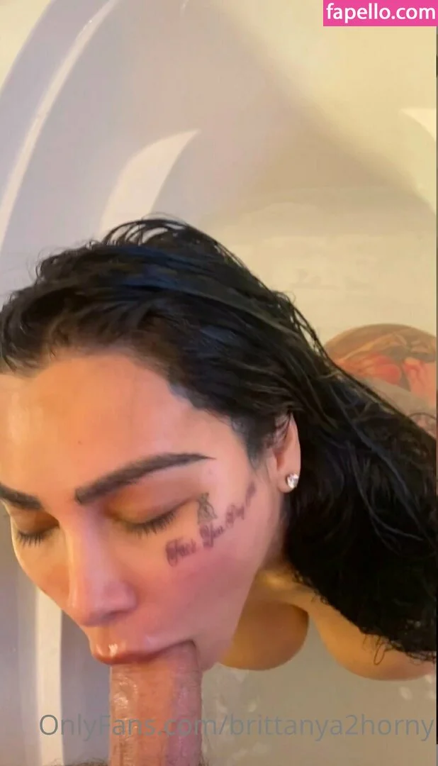 brittanya2horny Onlyfans Photo Gallery 