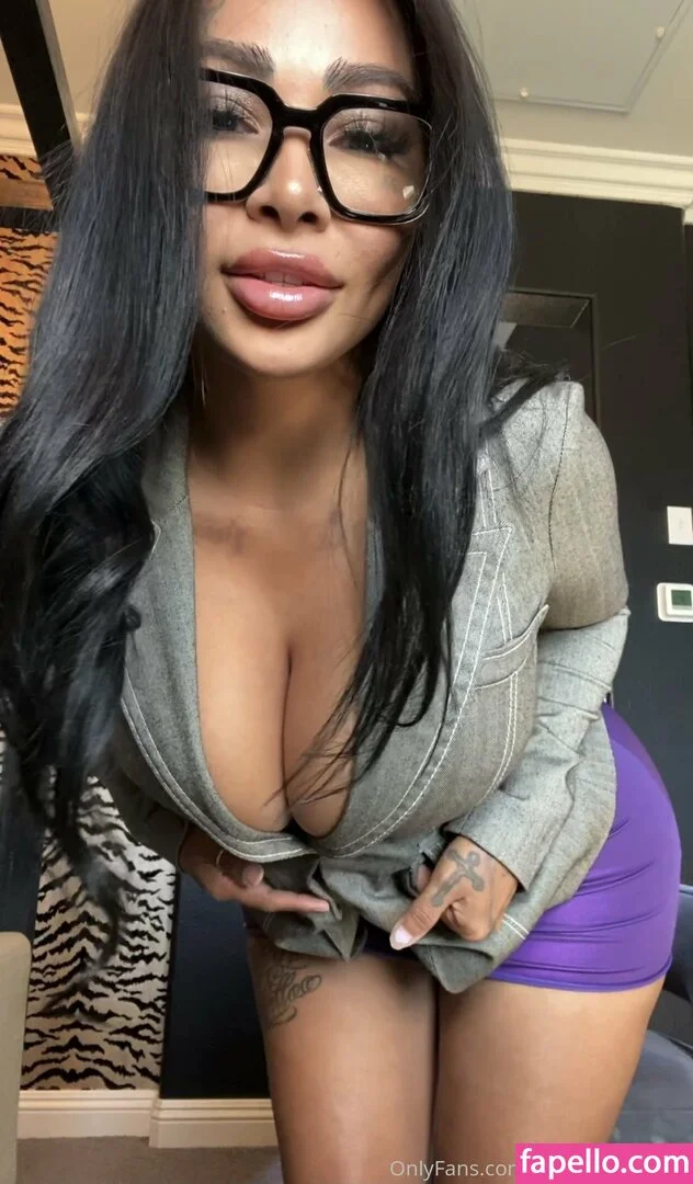 brittanya2horny Onlyfans Photo Gallery 
