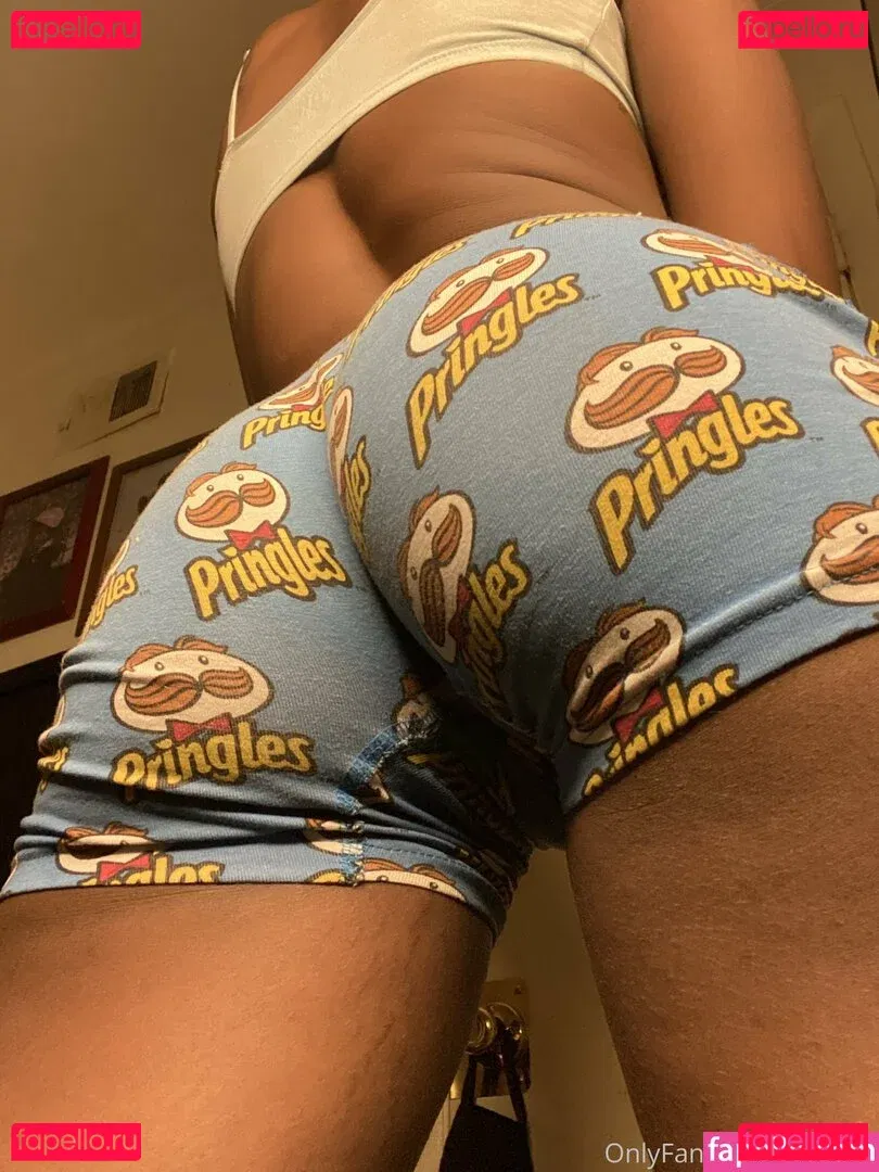 its.sliim Onlyfans Photo Gallery 