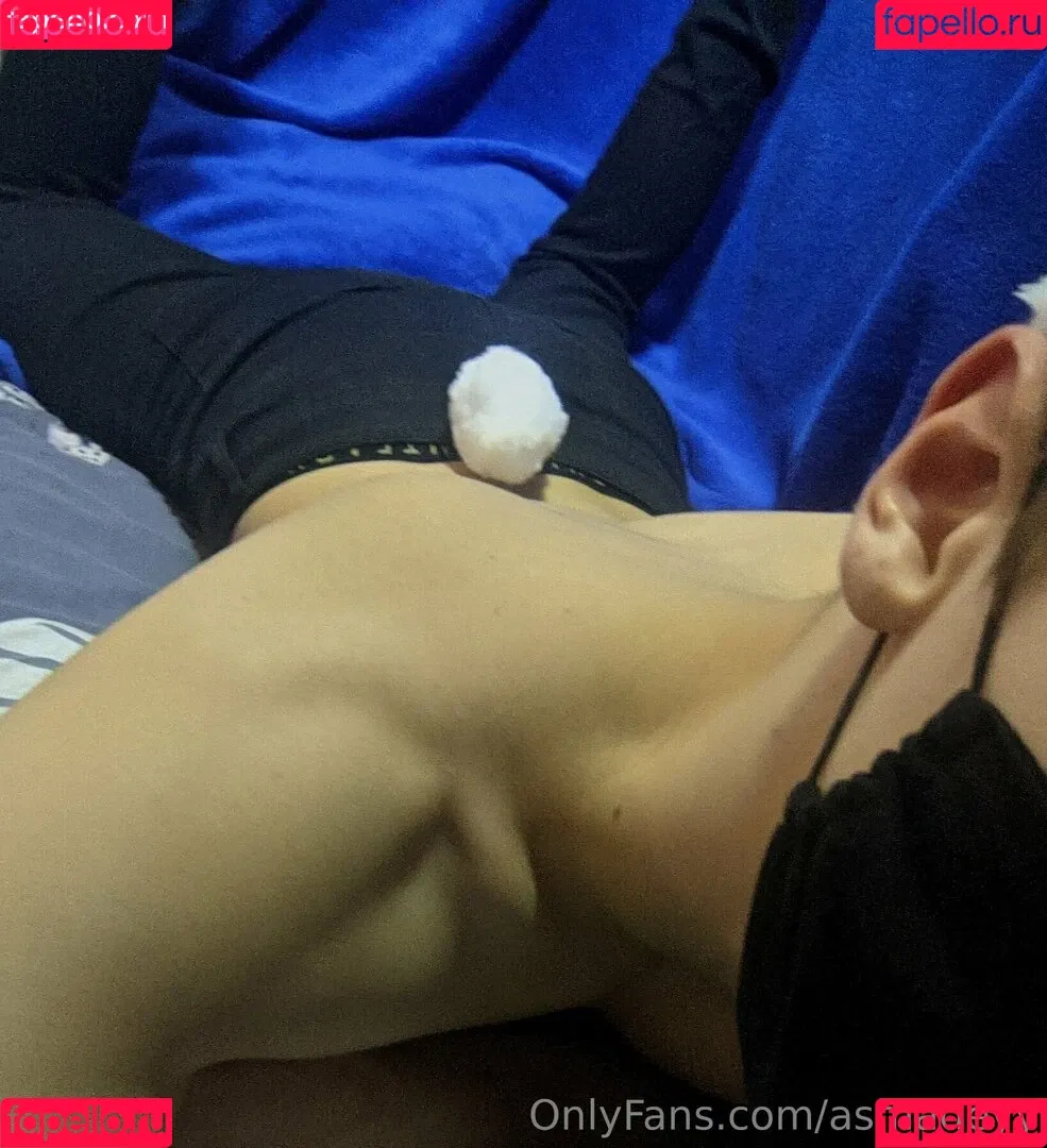 asmadeyy Onlyfans Photo Gallery 