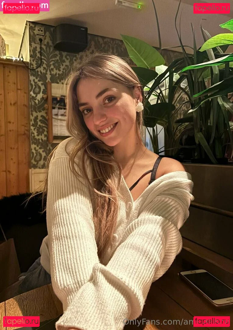 emma_elisson Onlyfans Photo Gallery 