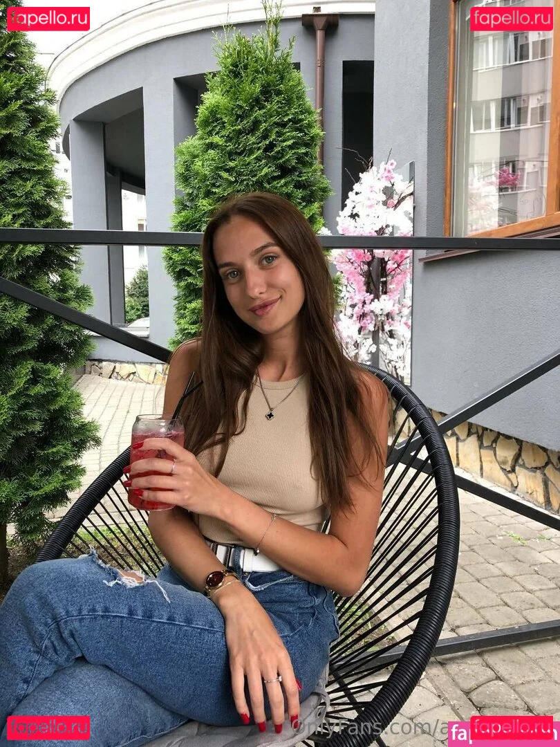 emma_elisson Onlyfans Photo Gallery 