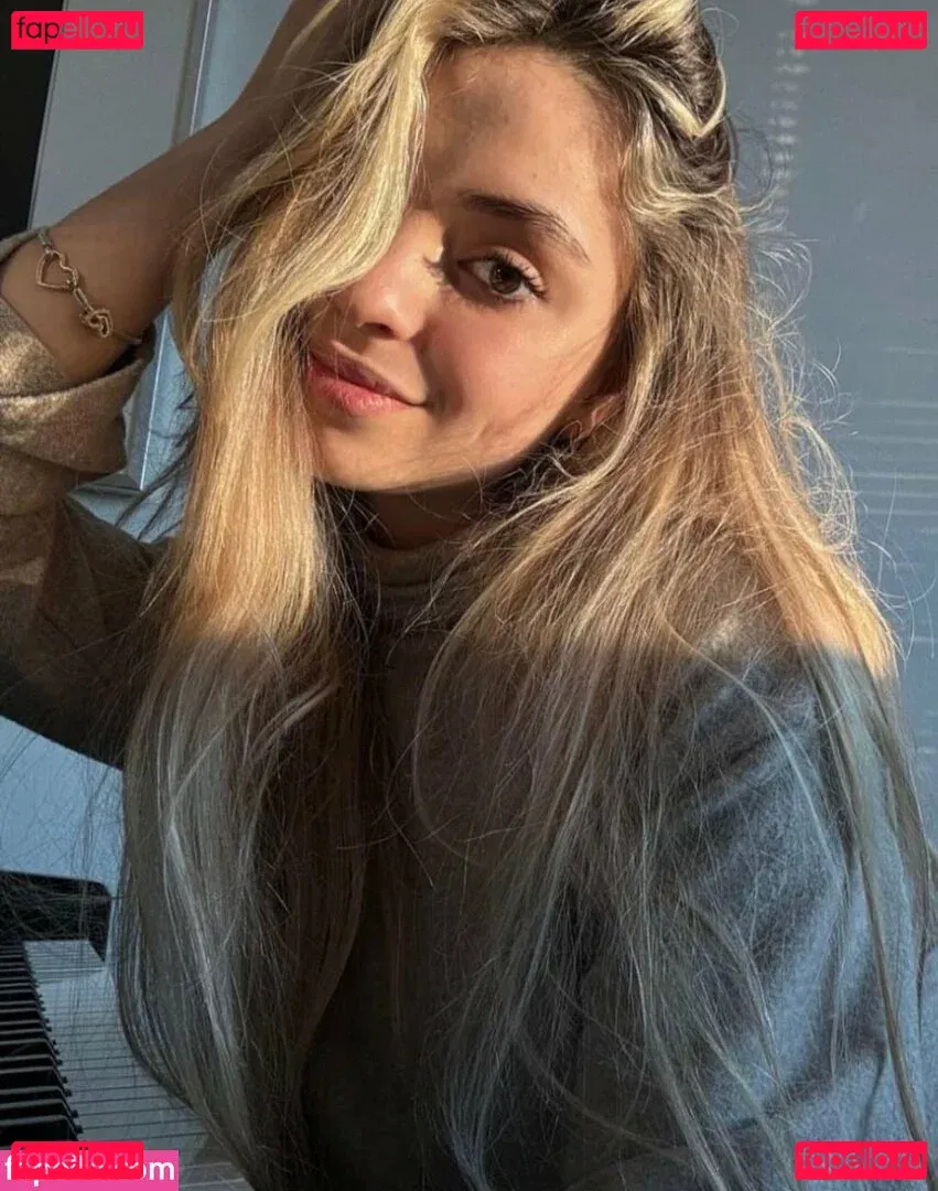 emma_elisson Onlyfans Photo Gallery 