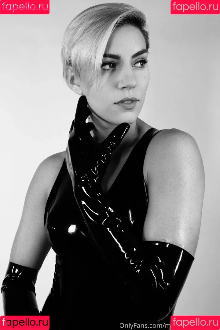 matrix.dominatrix Onlyfans Photo Gallery 