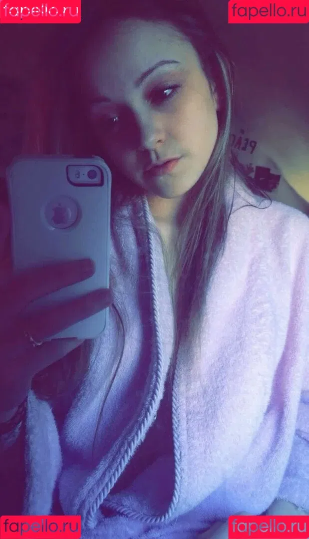 Silenced Hippie Onlyfans Photo Gallery 