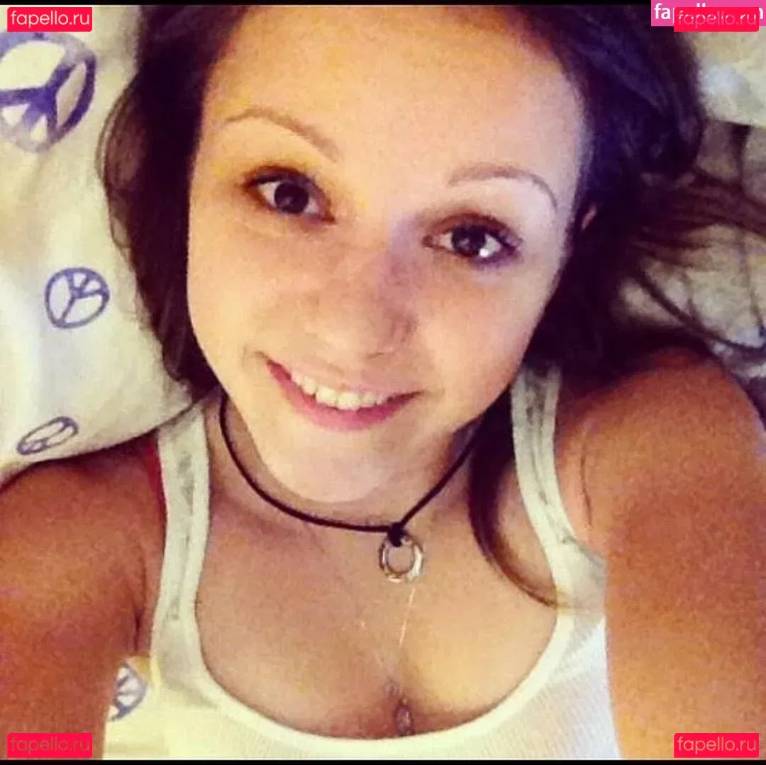 Silenced Hippie Onlyfans Photo Gallery 