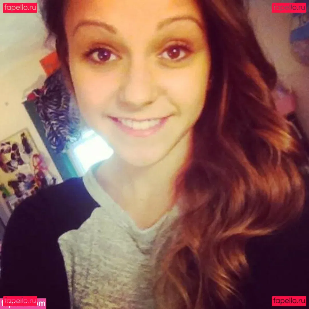 Silenced Hippie Onlyfans Photo Gallery 