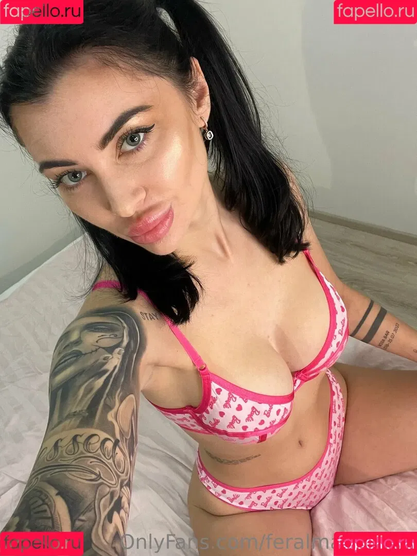 feralmaryberry Onlyfans Photo Gallery 