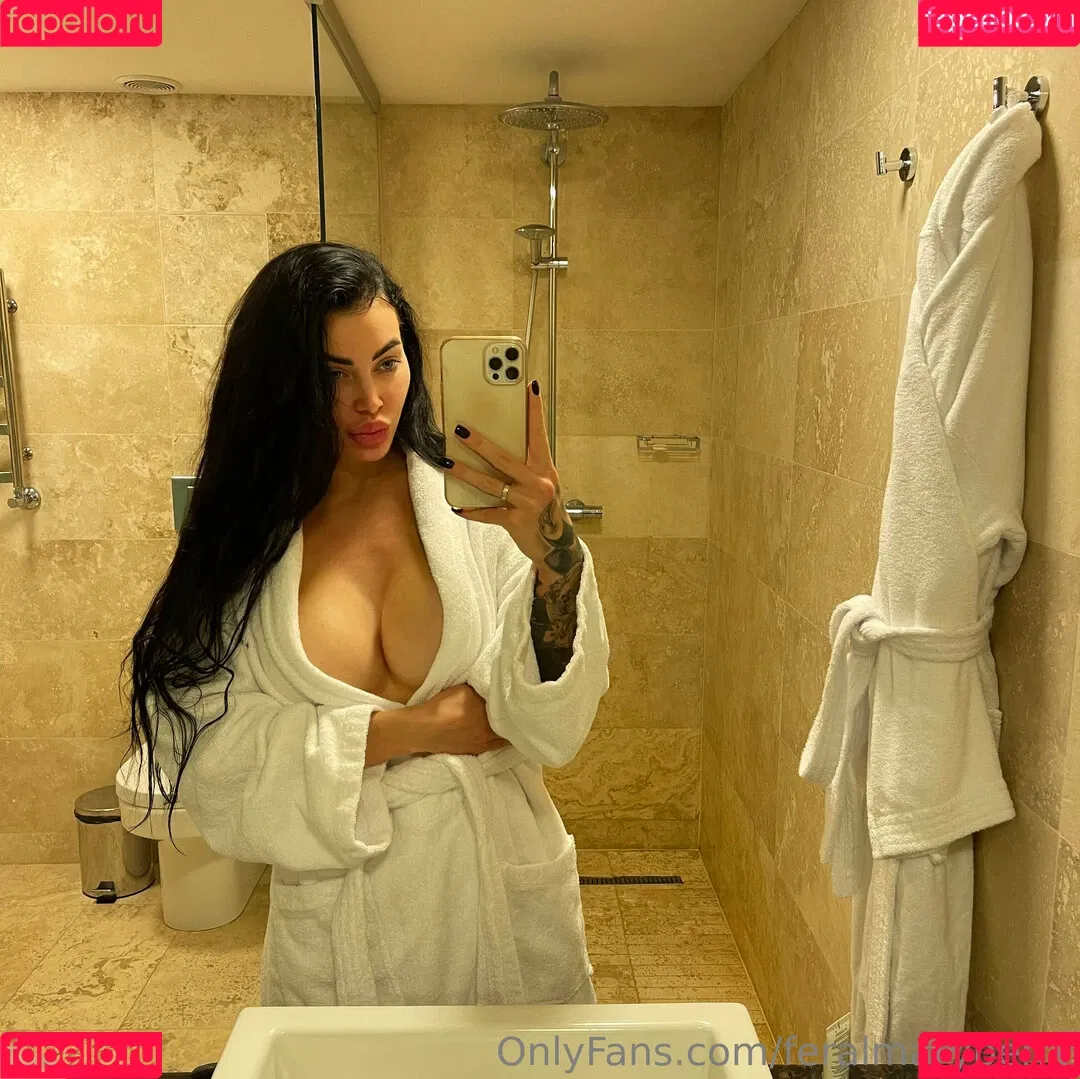 feralmaryberry Onlyfans Photo Gallery 