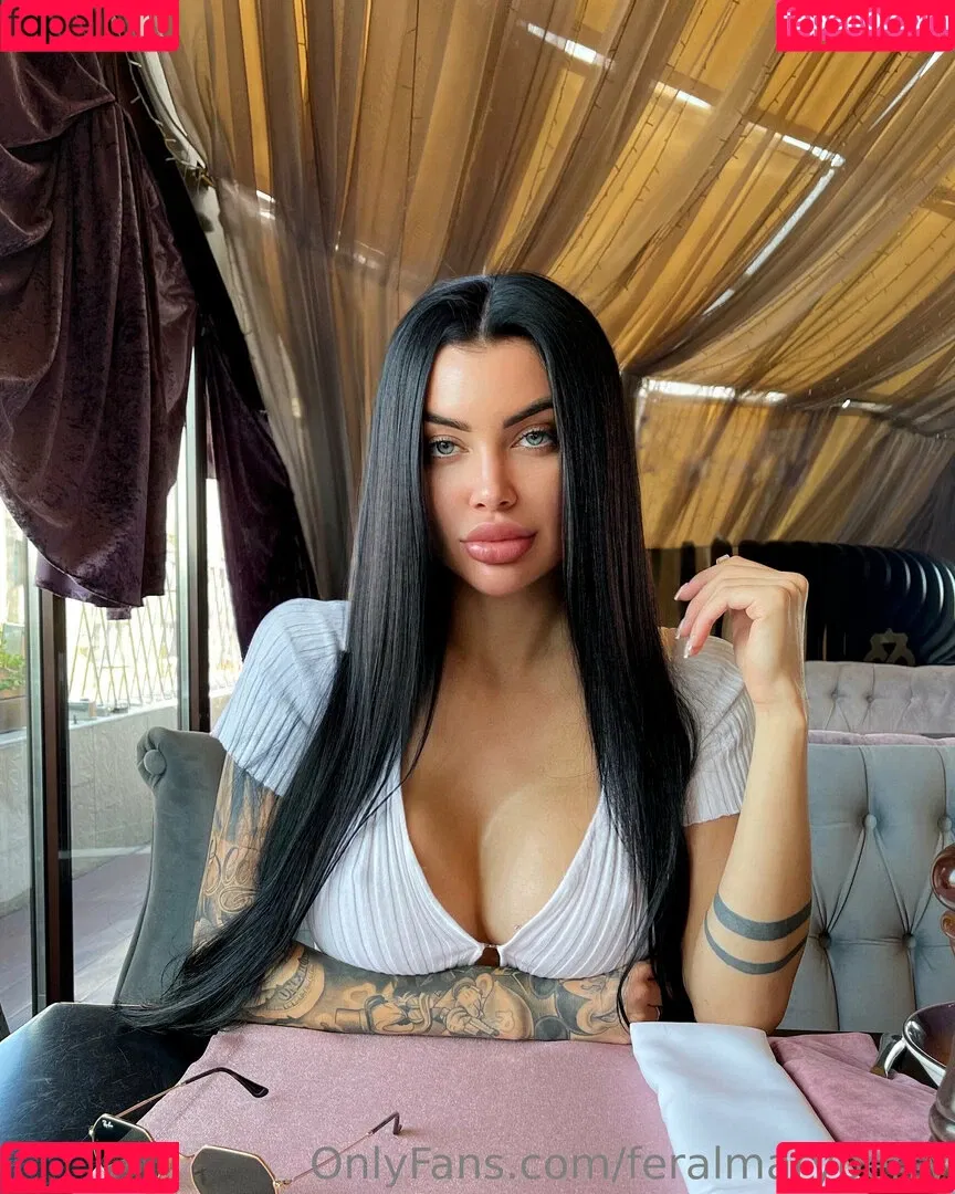 feralmaryberry Onlyfans Photo Gallery 