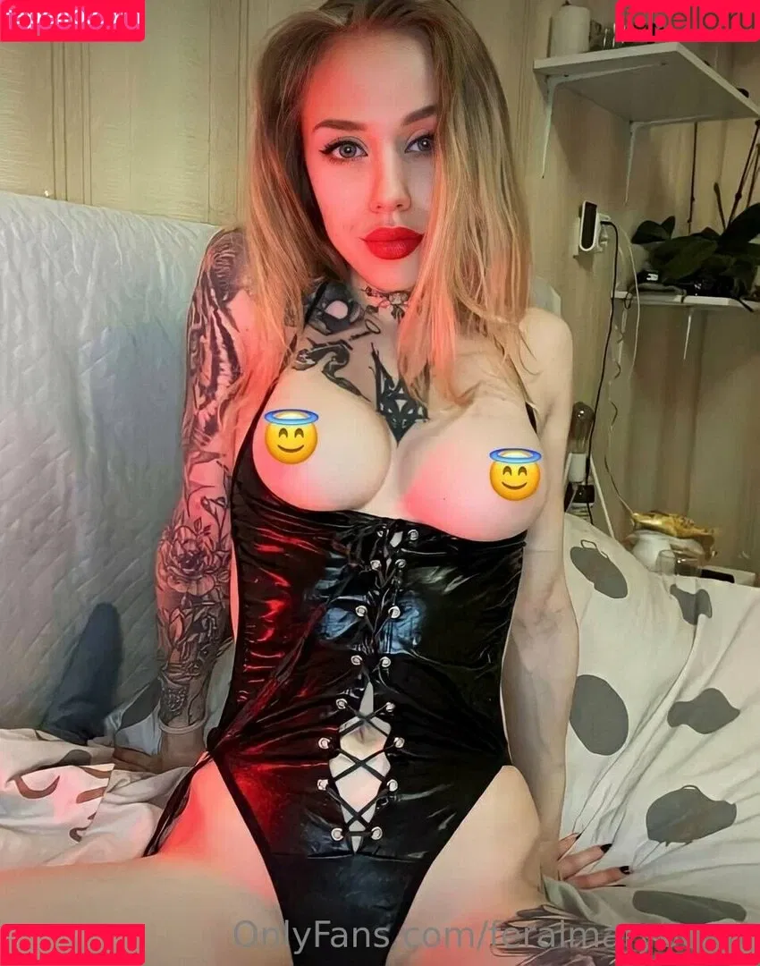 feralmaryberry Onlyfans Photo Gallery 