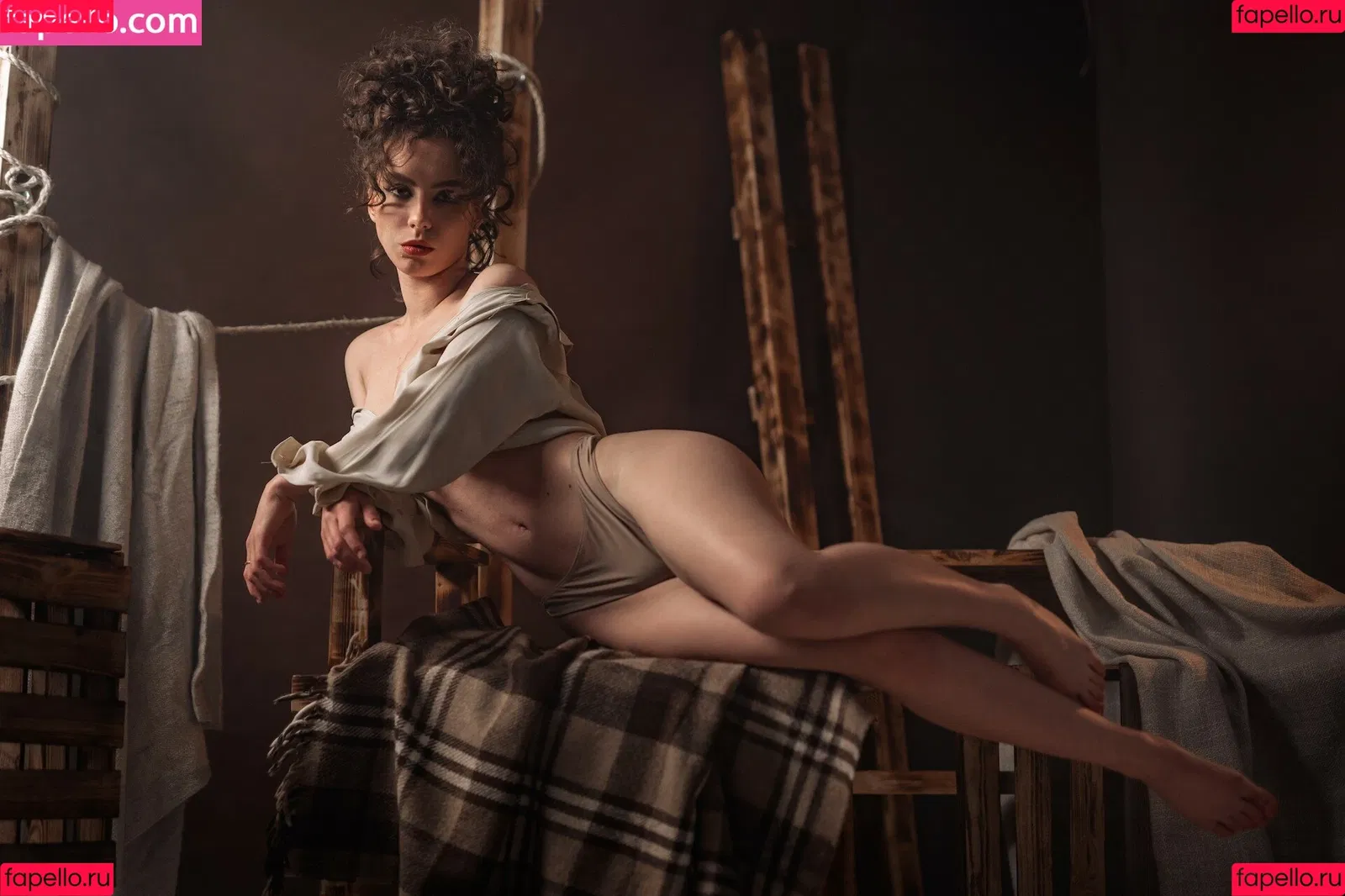 curlywiktoria Onlyfans Photo Gallery 