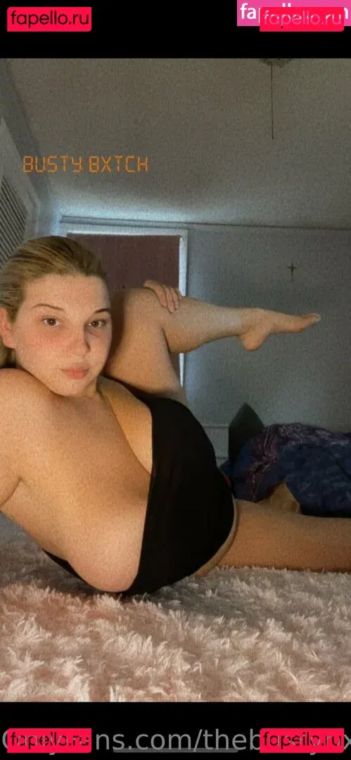 thebustybxtch Onlyfans Photo Gallery 