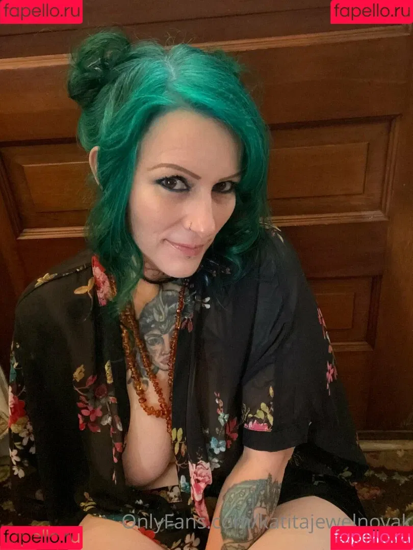 katitajewelnovak Onlyfans Photo Gallery 