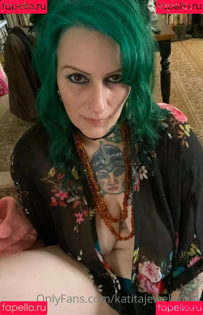 katitajewelnovak Onlyfans Photo Gallery 