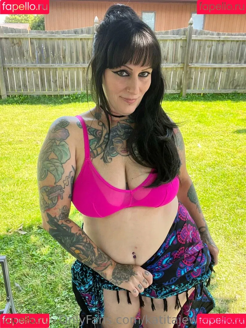 katitajewelnovak Onlyfans Photo Gallery 
