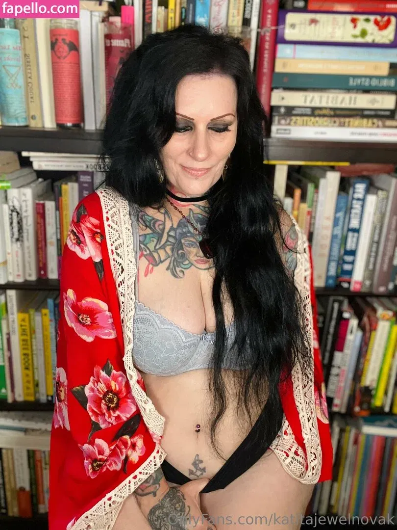 katitajewelnovak Onlyfans Photo Gallery 