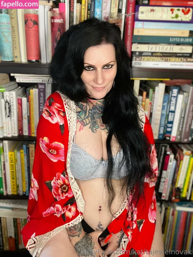 katitajewelnovak Onlyfans Photo Gallery 