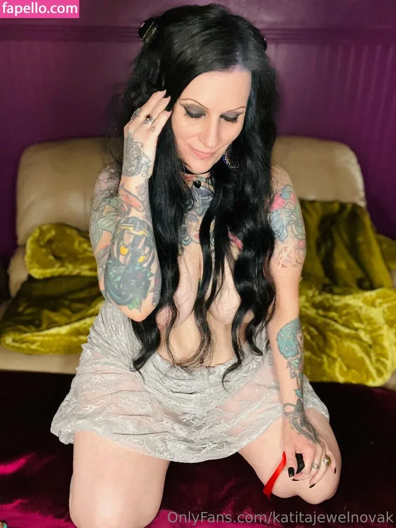 katitajewelnovak Onlyfans Photo Gallery 