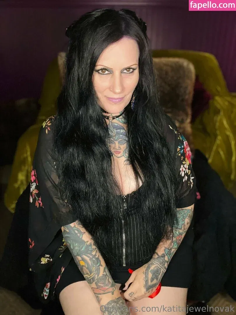 katitajewelnovak Onlyfans Photo Gallery 