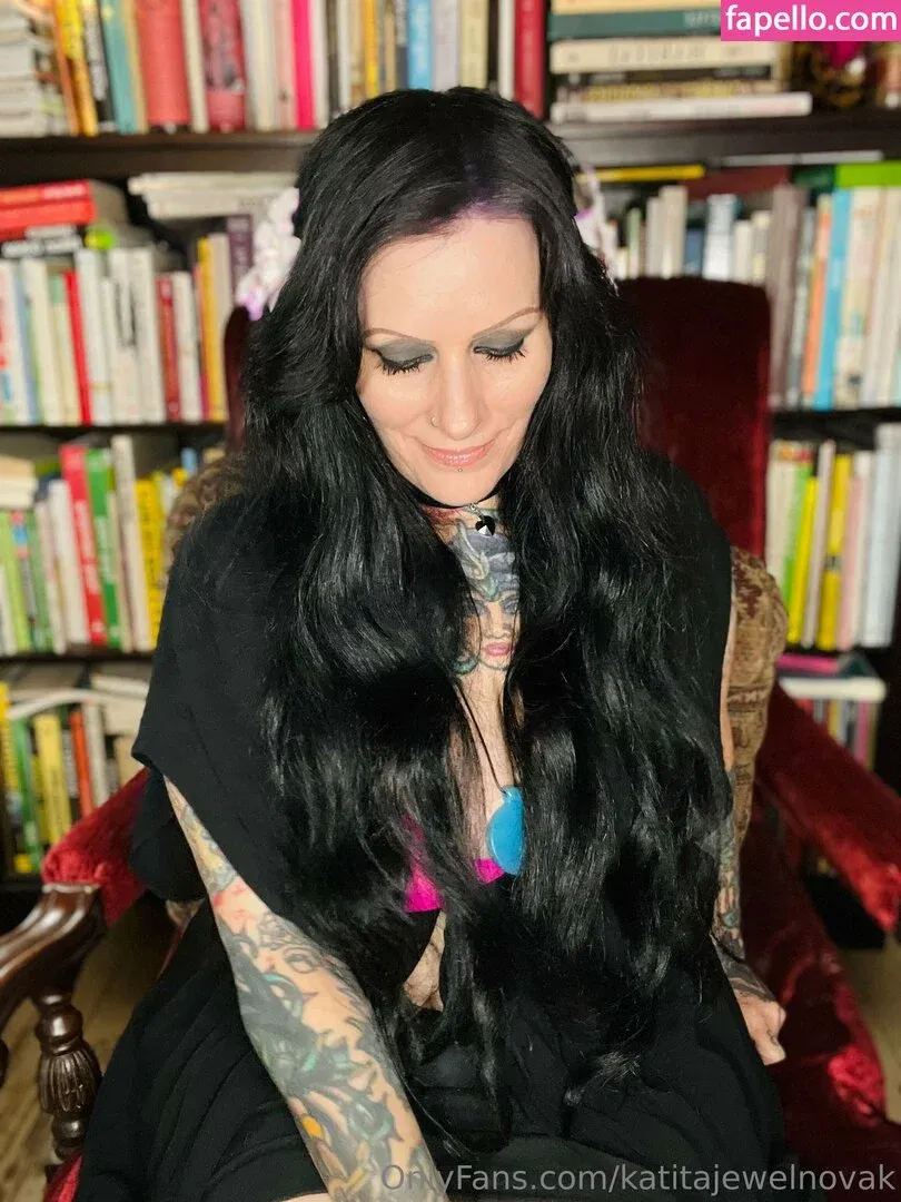 katitajewelnovak Onlyfans Photo Gallery 
