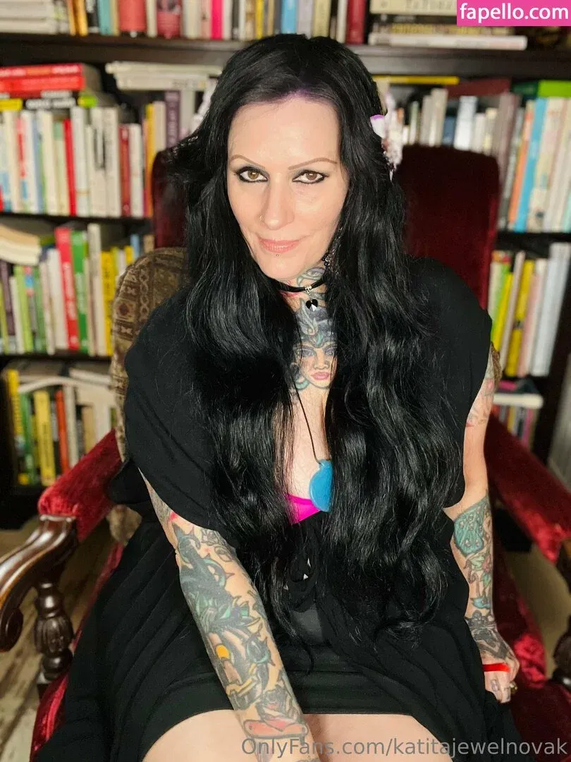 katitajewelnovak Onlyfans Photo Gallery 