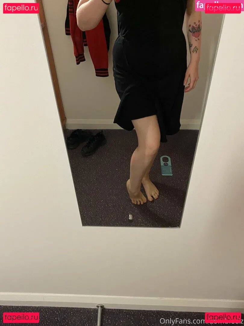 zombieciz Onlyfans Photo Gallery 