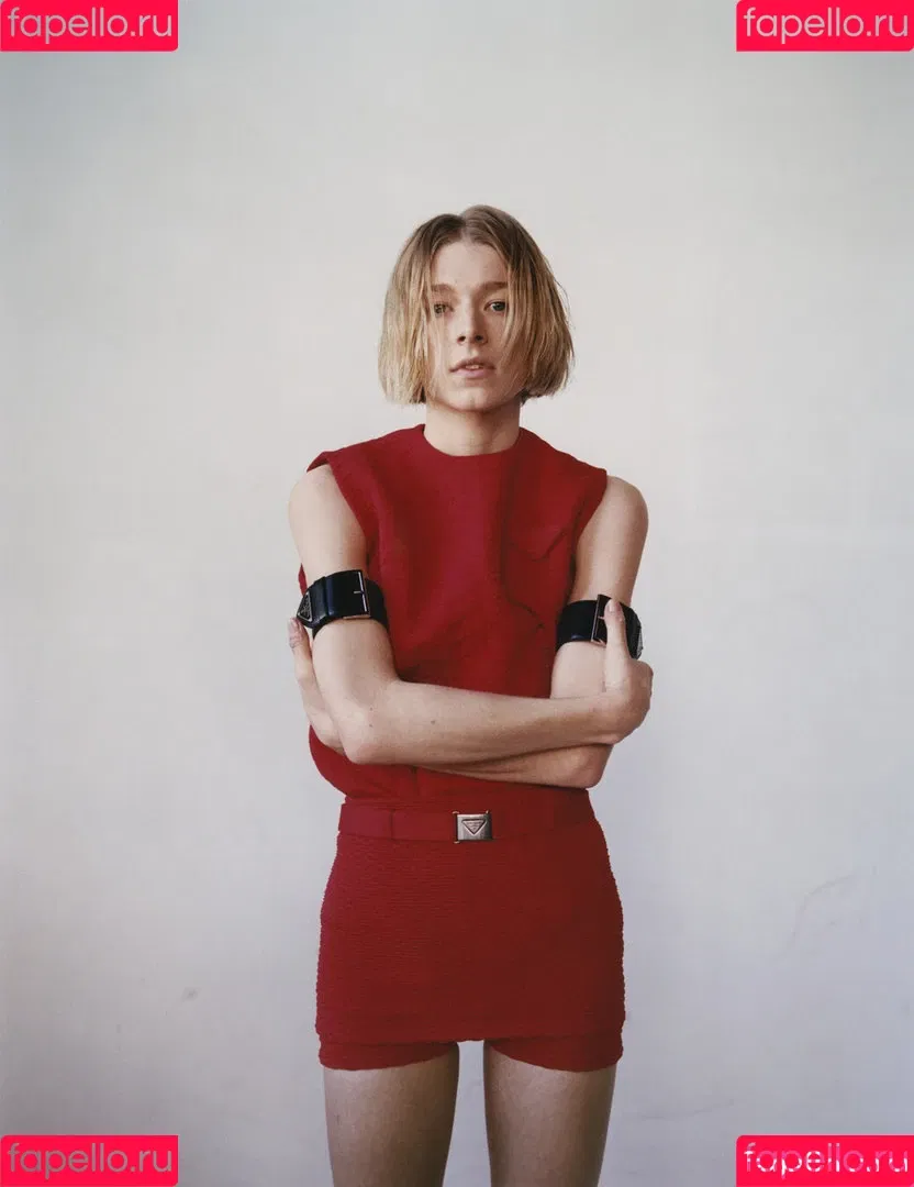 Hunter Schafer Onlyfans Photo Gallery 