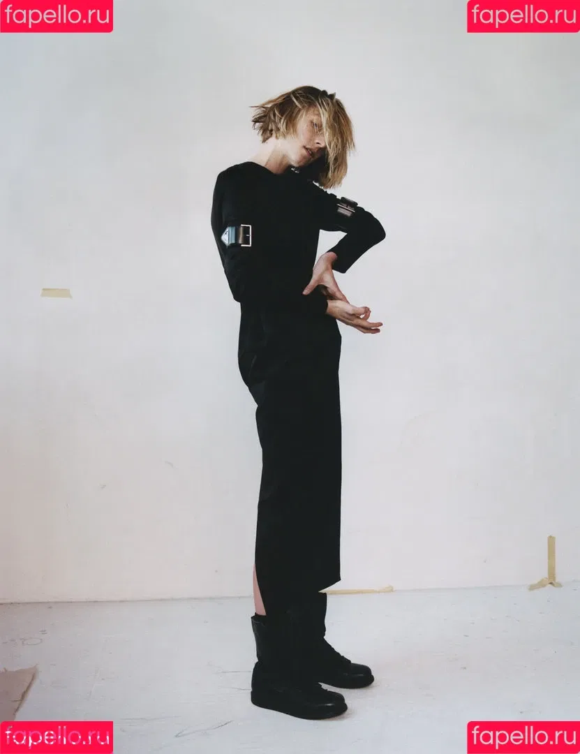 Hunter Schafer Onlyfans Photo Gallery 