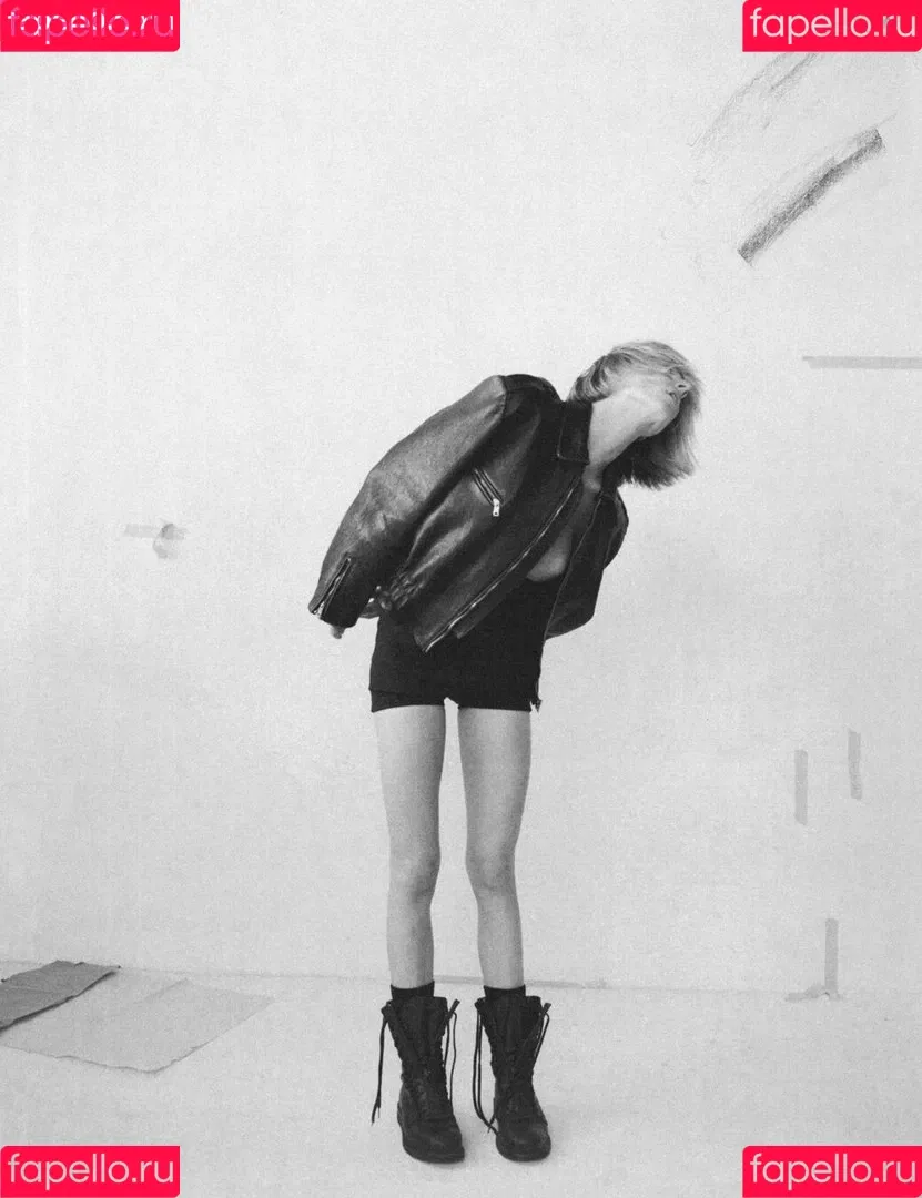 Hunter Schafer Onlyfans Photo Gallery 