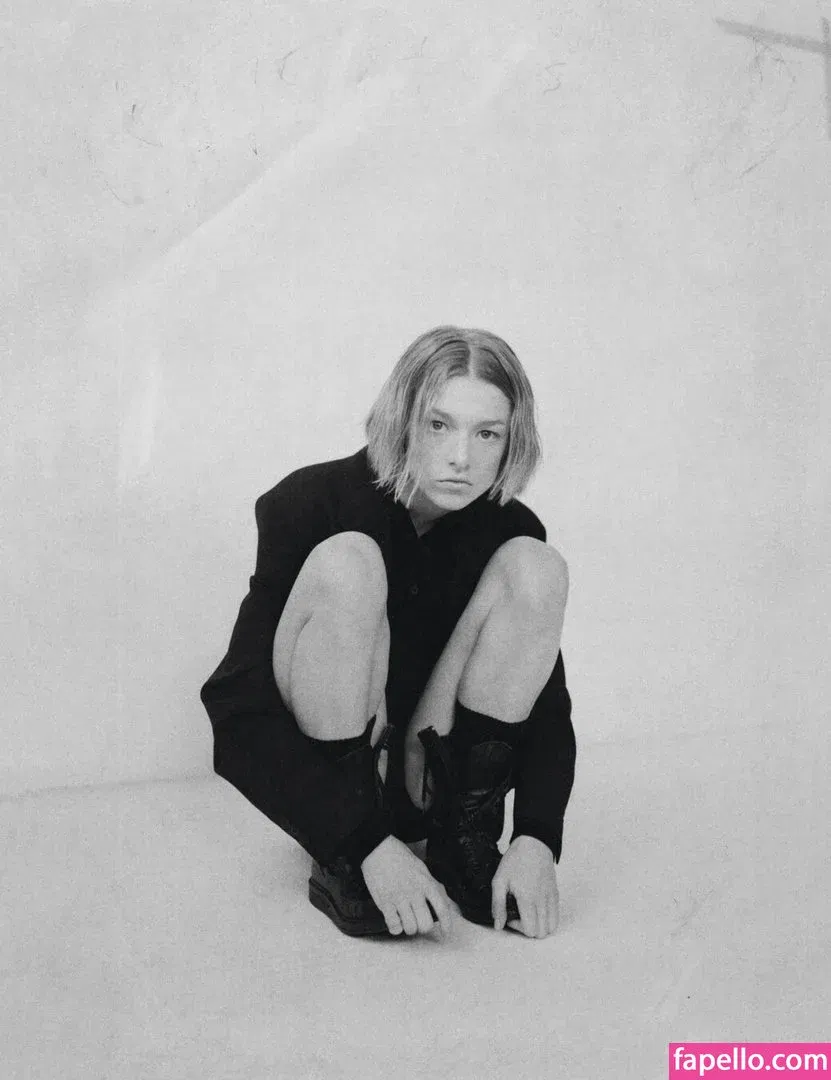 Hunter Schafer Onlyfans Photo Gallery 