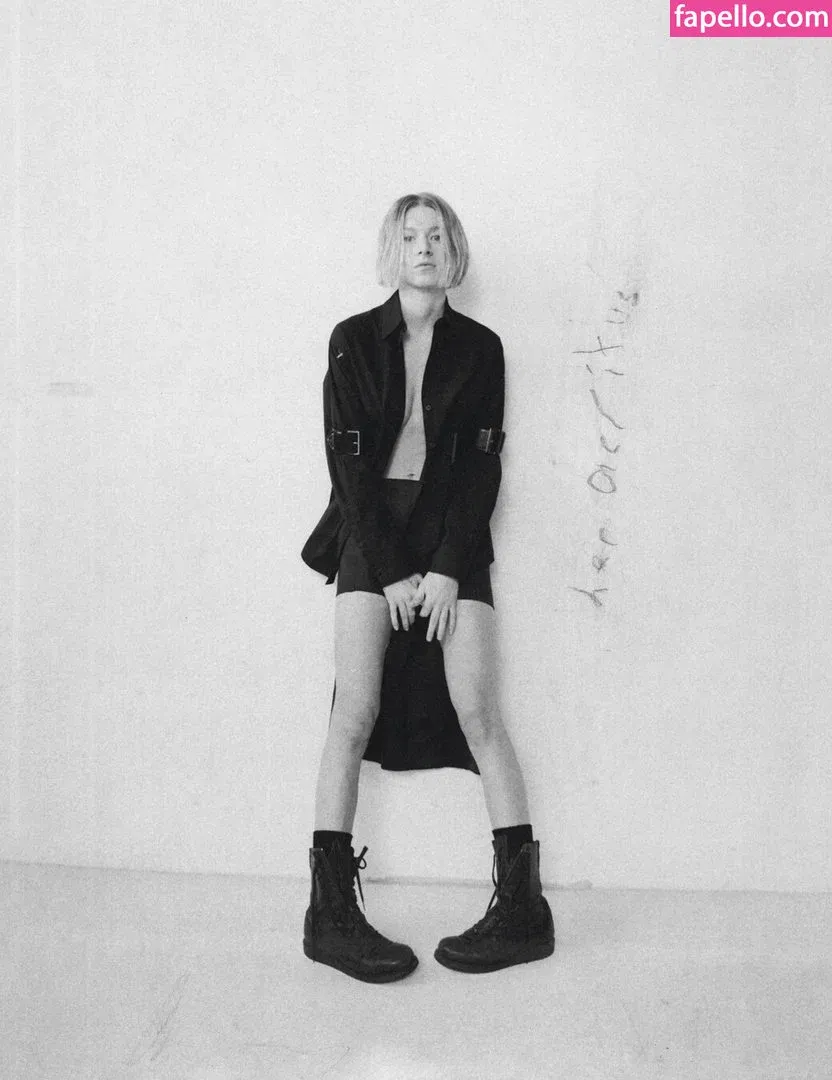 Hunter Schafer Onlyfans Photo Gallery 