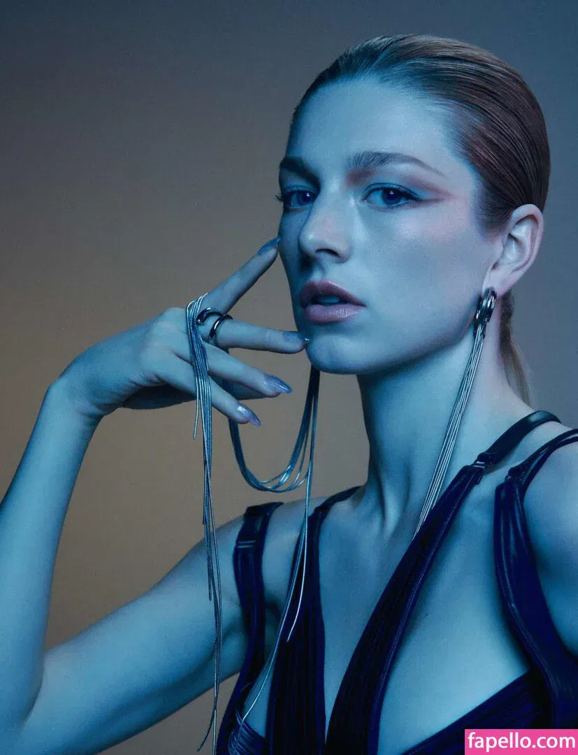 Hunter Schafer Onlyfans Photo Gallery 