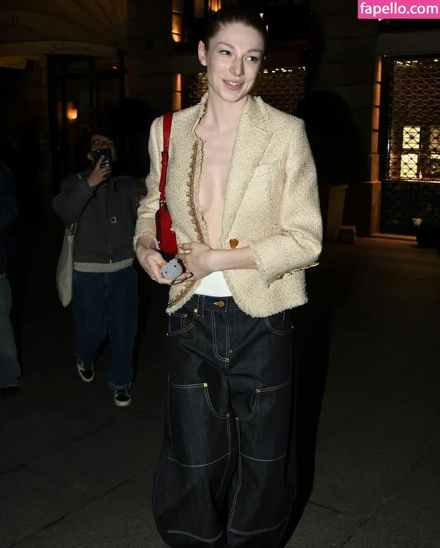 Hunter Schafer Onlyfans Photo Gallery 