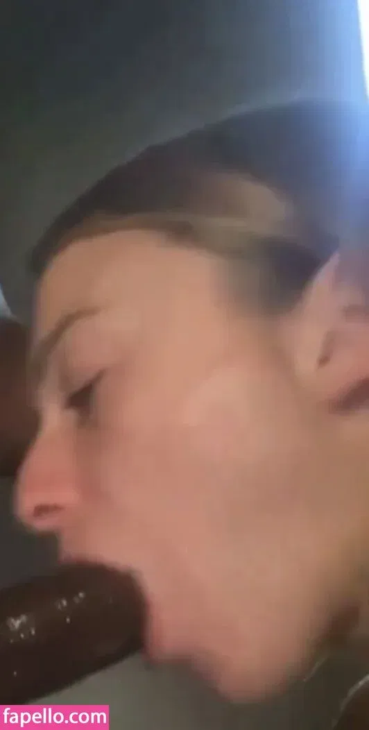 Hunter Schafer Onlyfans Photo Gallery 