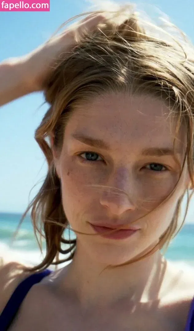 Hunter Schafer Onlyfans Photo Gallery 